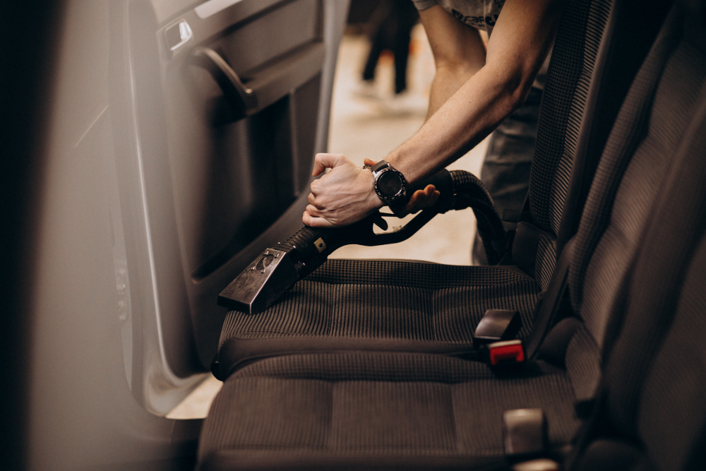 cleaning car interior due to dampness
