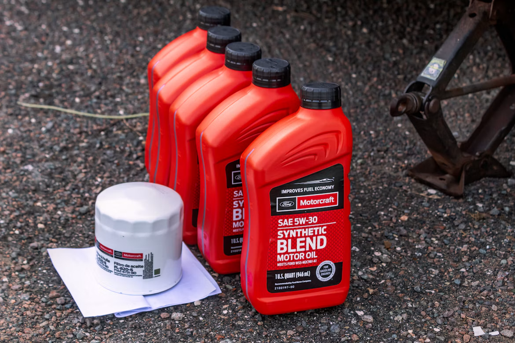 Transmission fluid replacement costs: litres of oil.